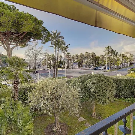 Apartment Immogroom - Terrace - Ac - 1min From The Beach Cannes